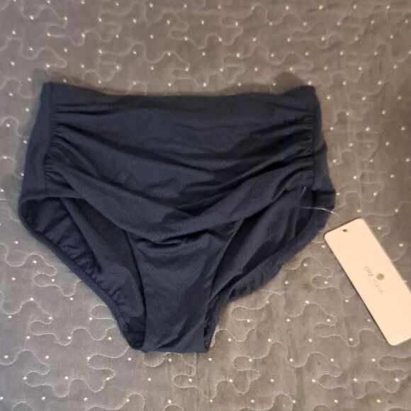 CRZ Yoga Women's Navy swim bottoms size XS NWT - Picture 1 of 3